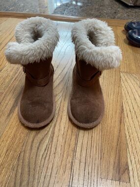The Children's Place Tan Faux Suede Shearling Lined Kids Boots